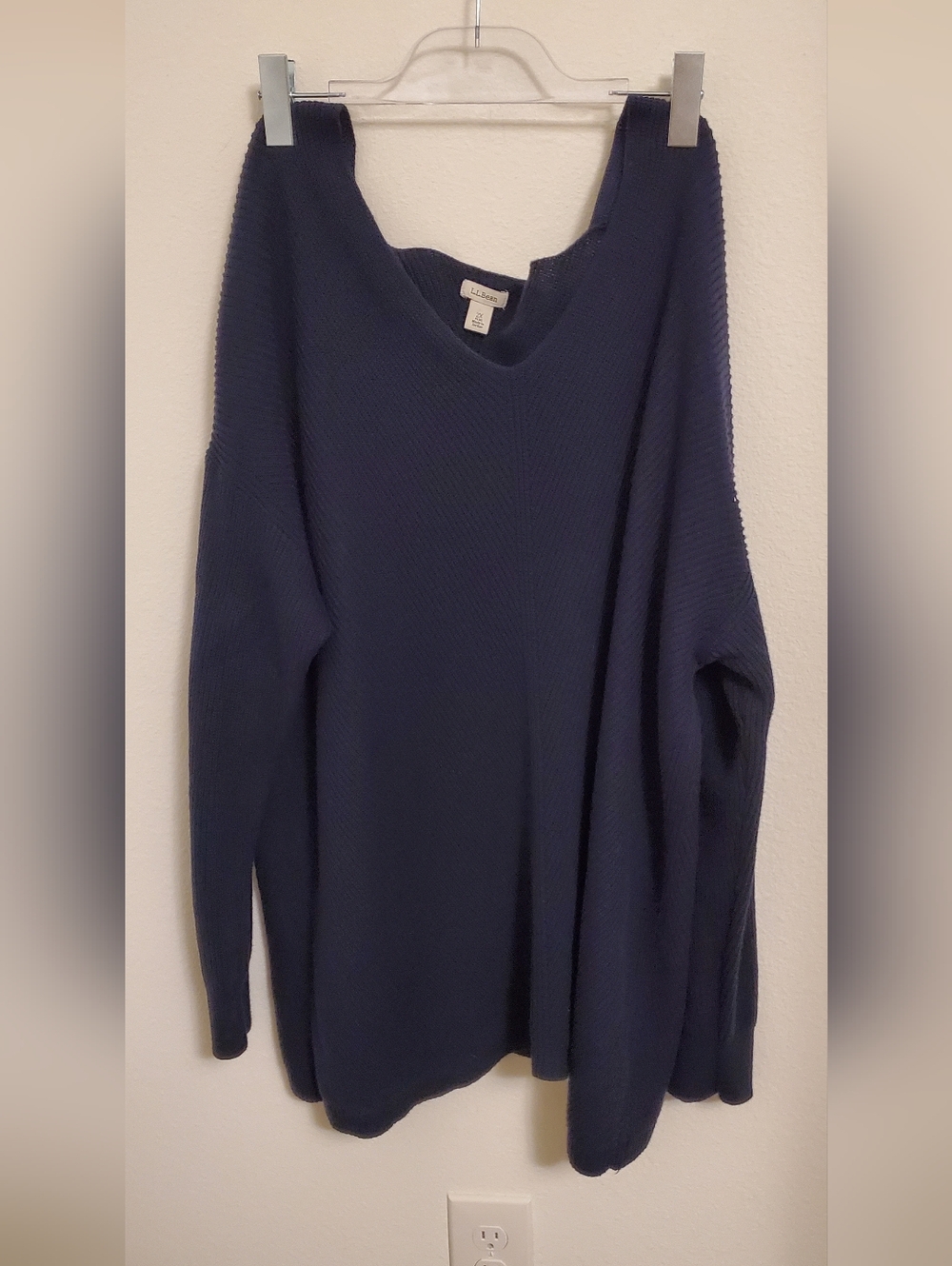 L.L. Bean Navy V-Neck Womenโs Rib Knit V-Neck Sweater Size 2X 100% Cotton Cozy